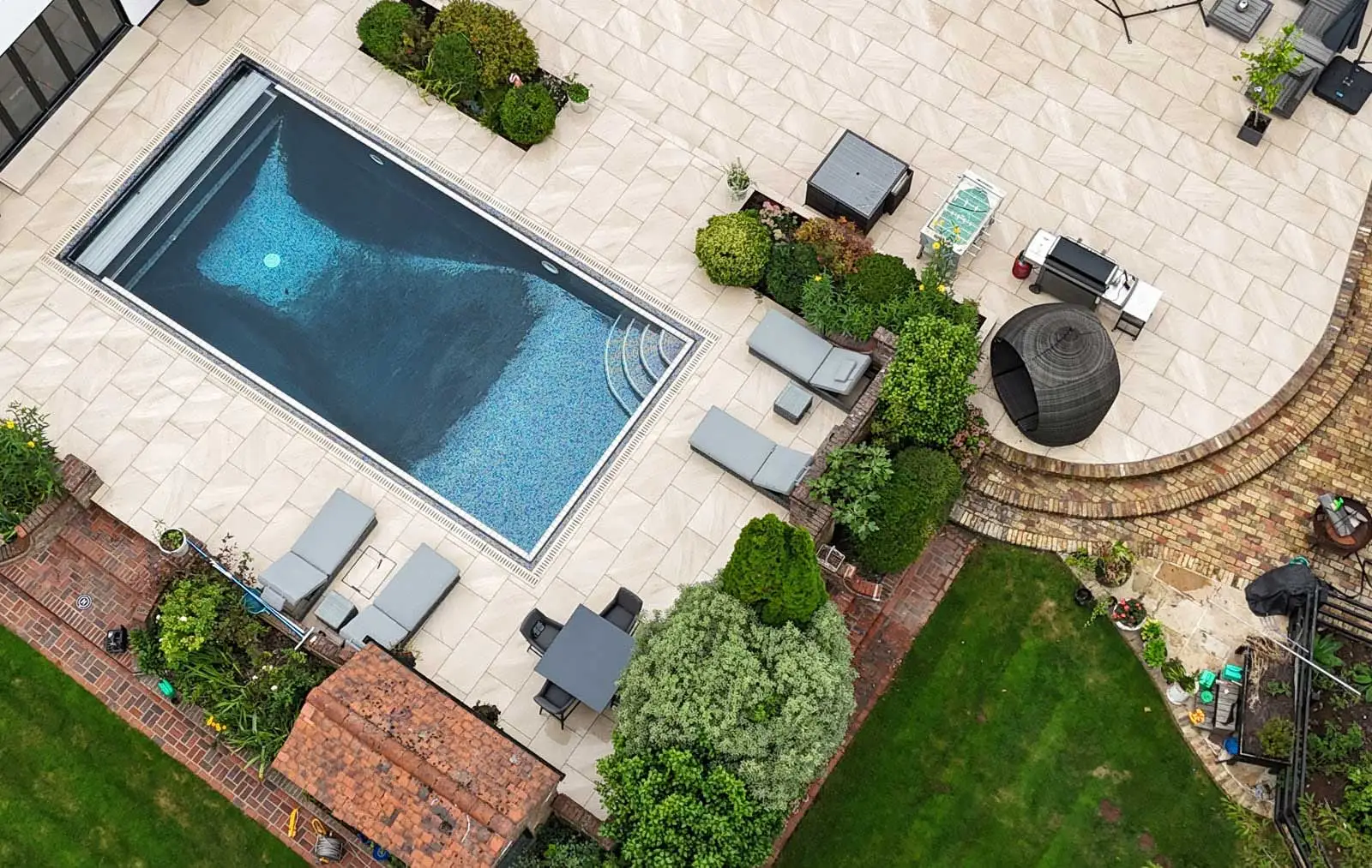 Your Perfect Driveway & Outdoor Space Starts Here