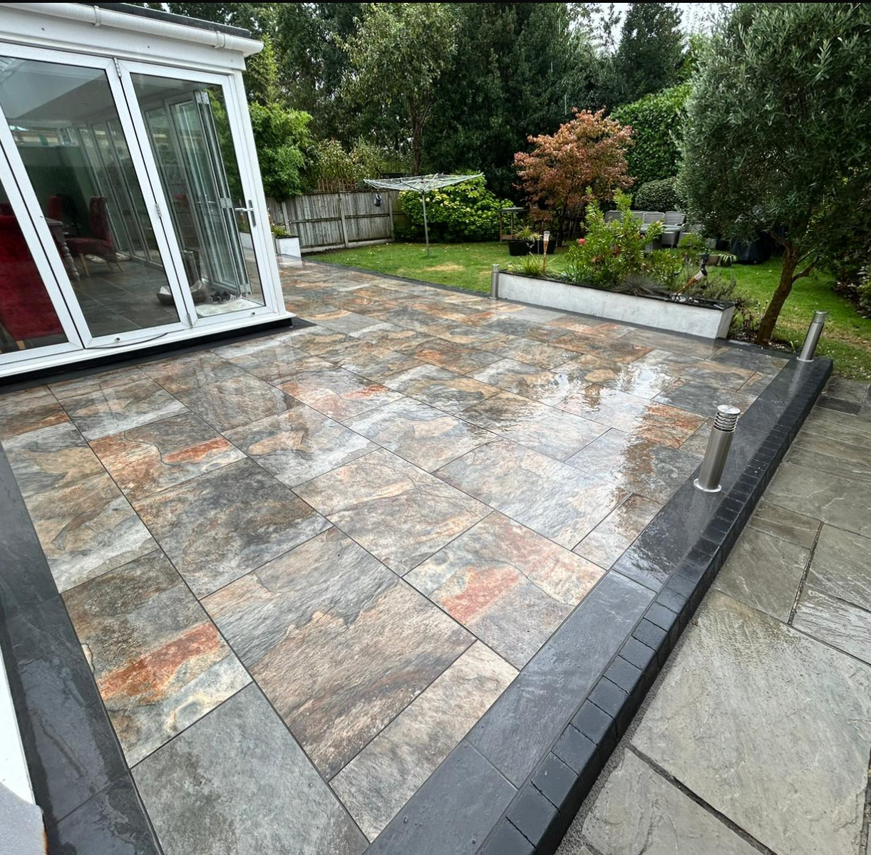 Transform Your Garden with a Beautiful Patio